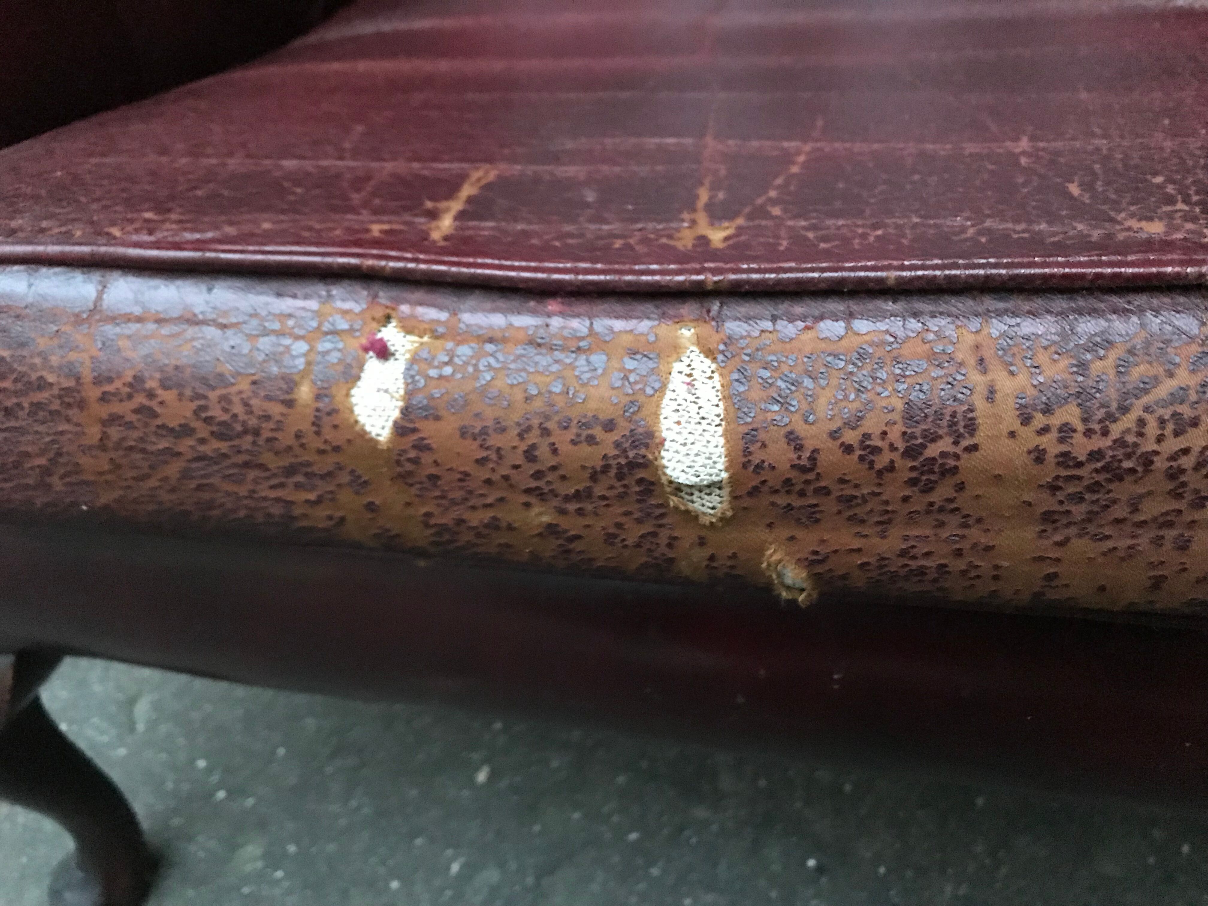 Fauteuil bergère chesterfield anglais