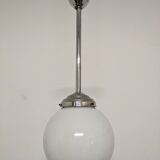 Art Deco ball suspension in opaline