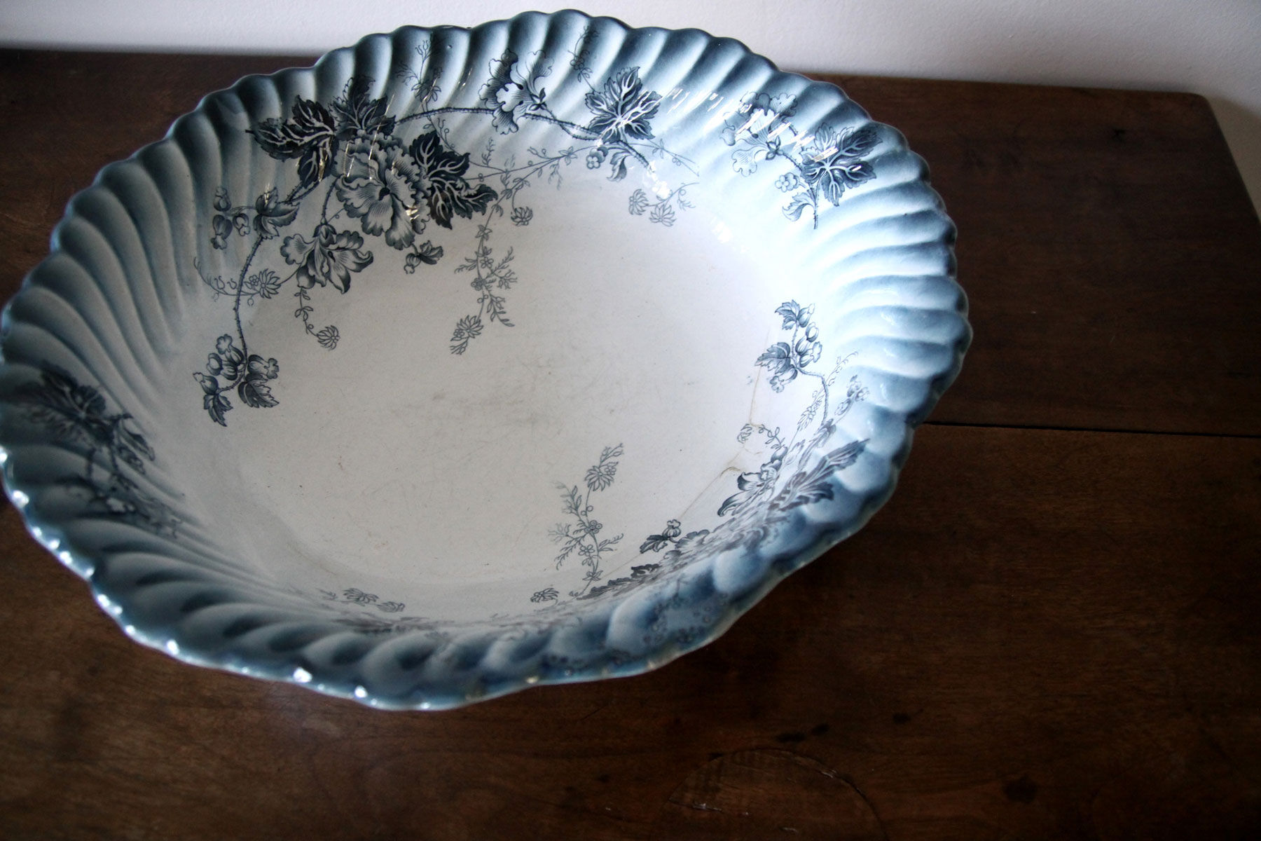 Henry Alcock & Co. dish