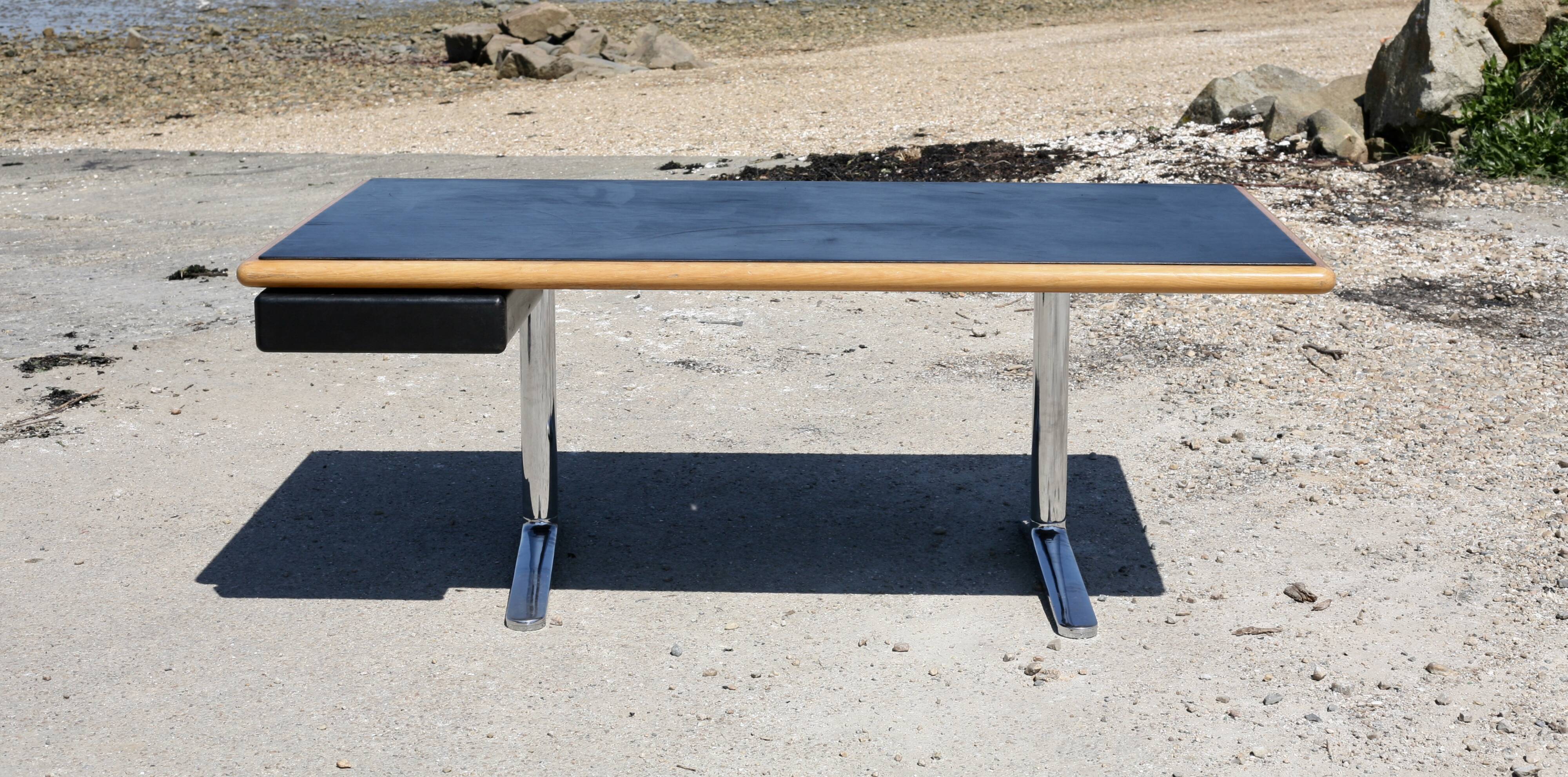 Bureau et enfilade de Warren Platner, Knoll, années 70.