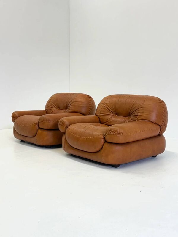 Fauteuil Sapporo en cuir marron cognac pour Mobil Girgi