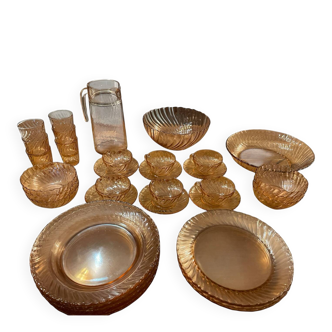 Rosaline Glass Tableware – Vintage