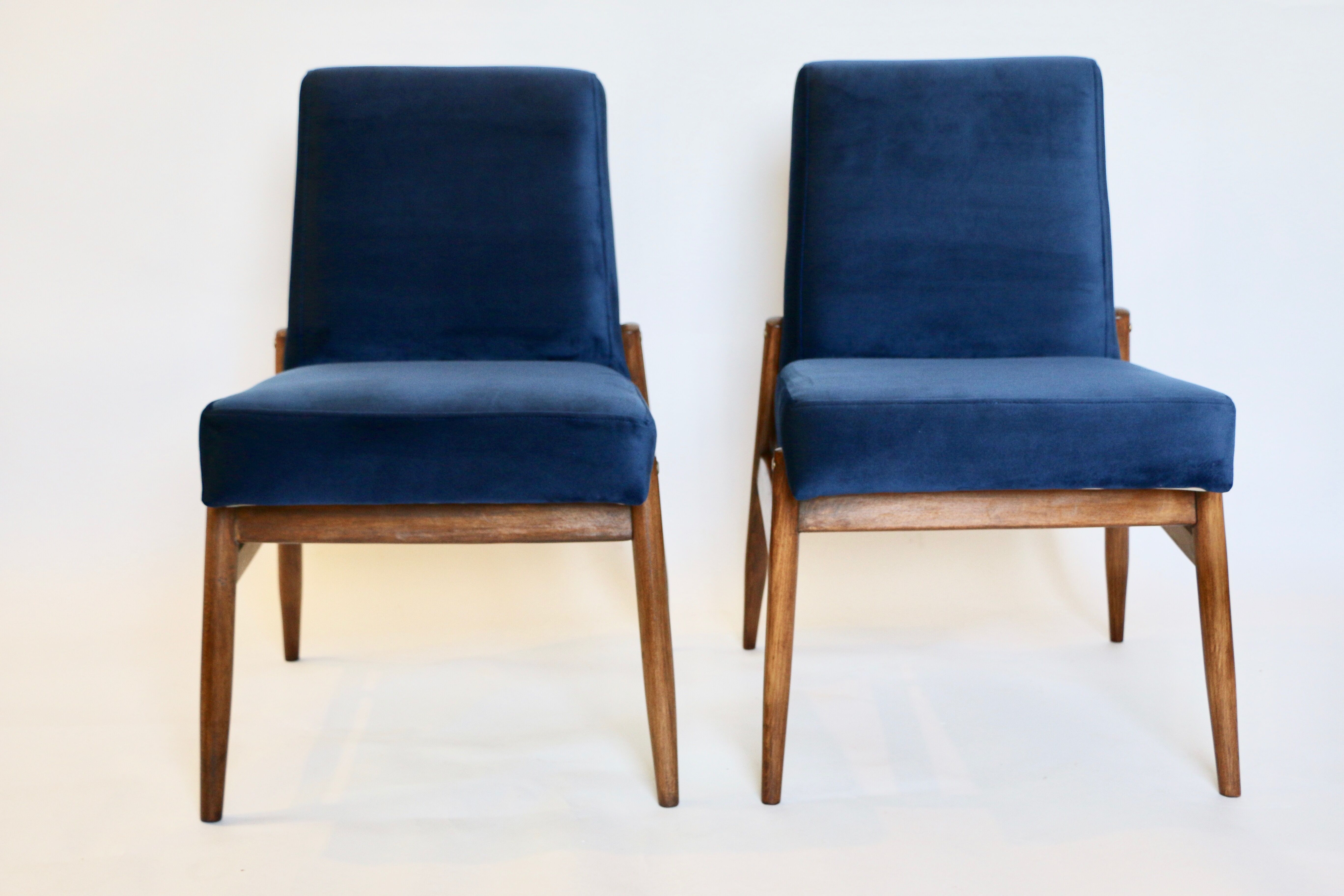 Ensemble de fauteuils en velours bleu