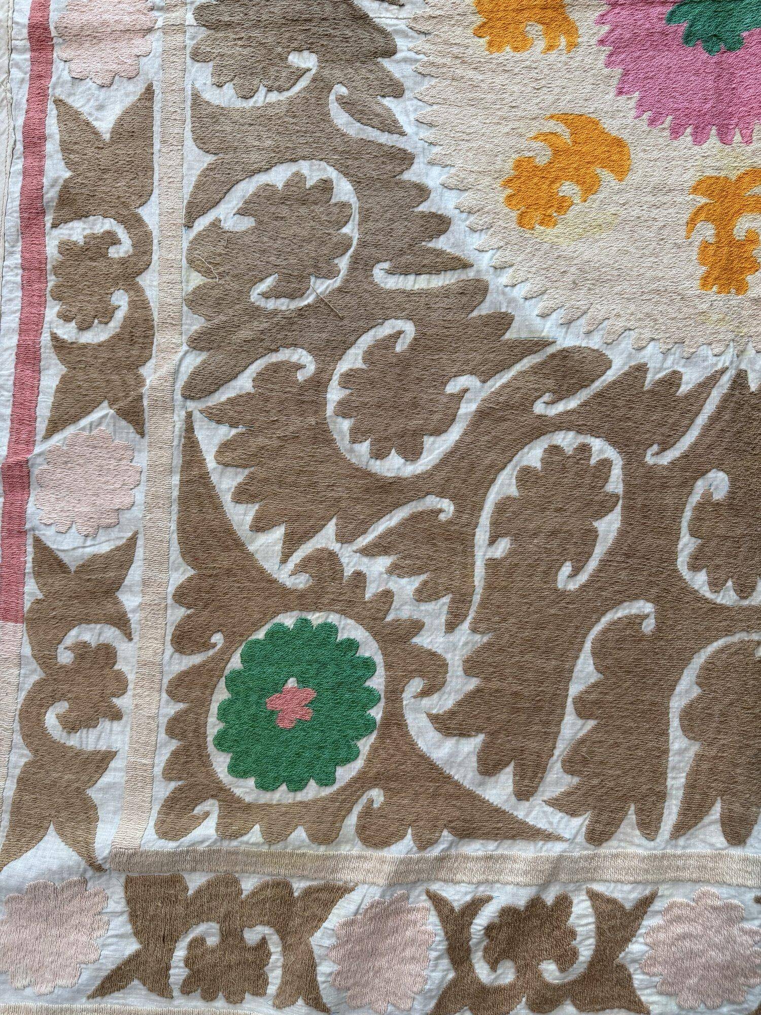 Vintage hand-embroidered tablecloth 116x160 cm