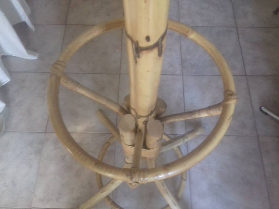 Porte manteau rotin années 60