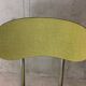 Chaise en formica jaune des années 50