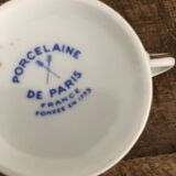 Old coffee cup with saucer / pettie plate