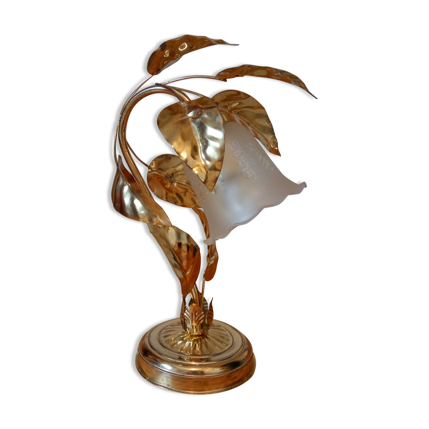 Lamp leaves