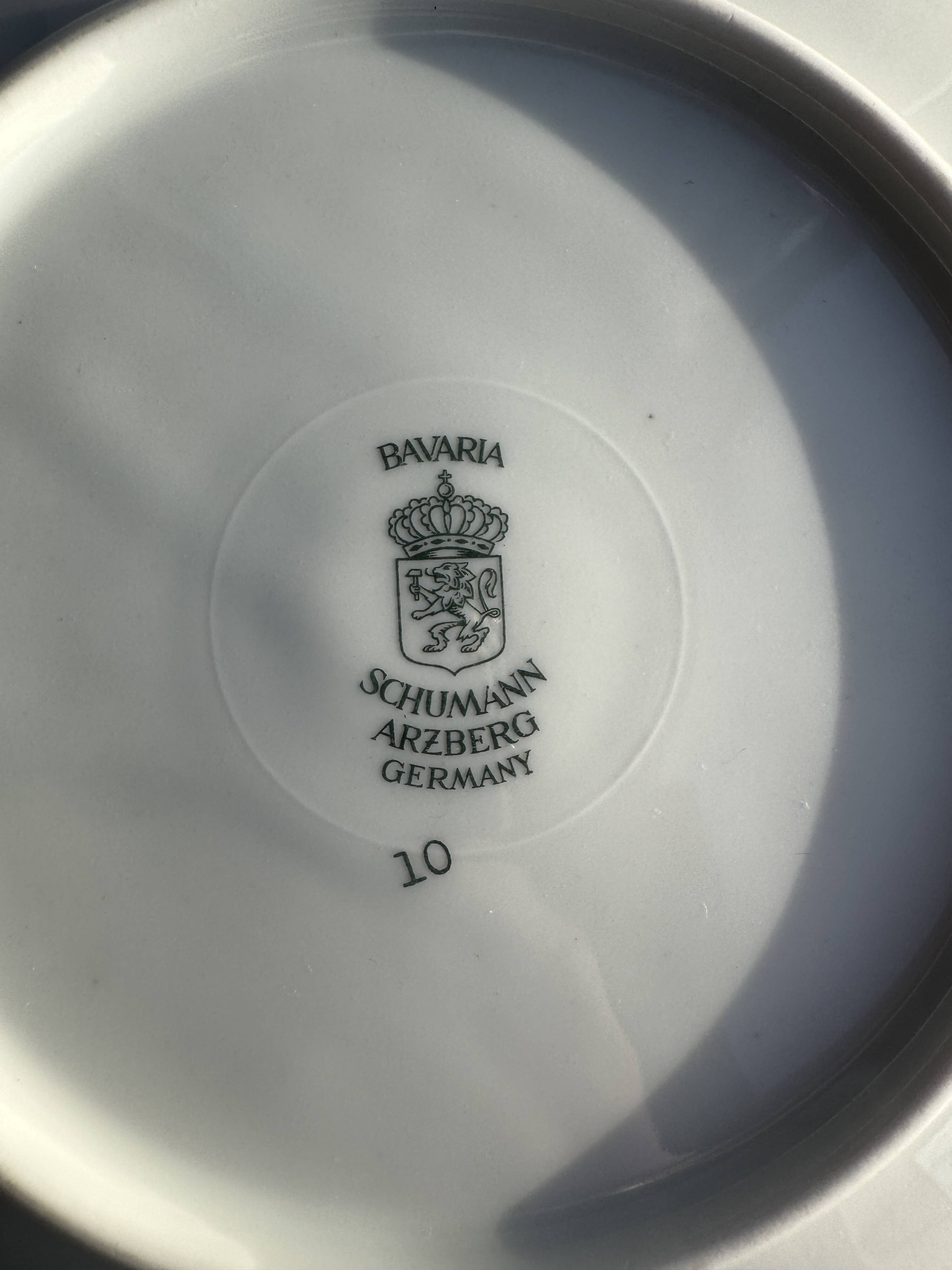 Set of 5 dessert plates with flower patterns Germany Bavaria D19