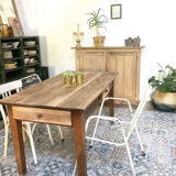 Farm table