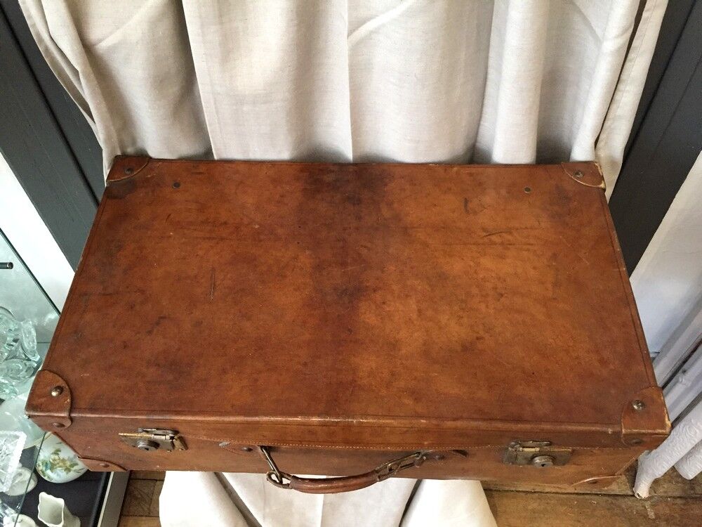 Vintage suitcase in indoor leather light khaki fabric