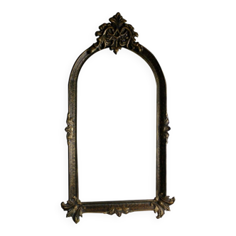 Baroque “trumeaux” mirror in carved solid wood.