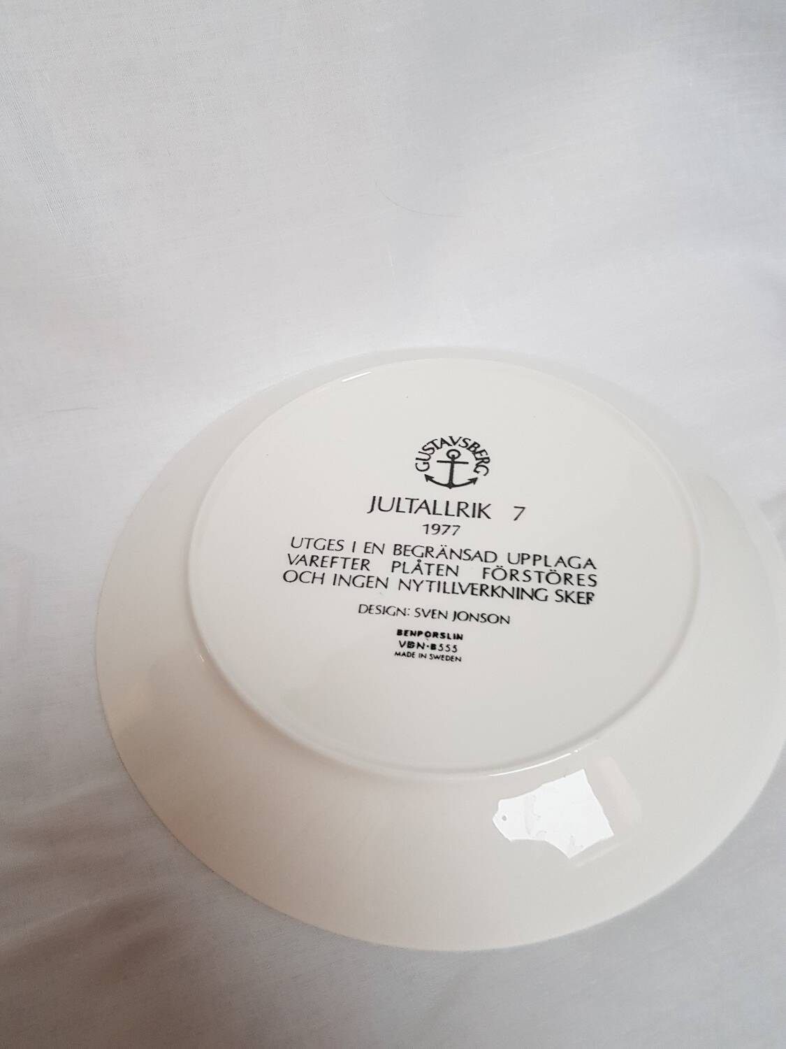 Ensemble de 4 assiettes de Noël suédoises Gustavsberg réalisé par Sven Jonson