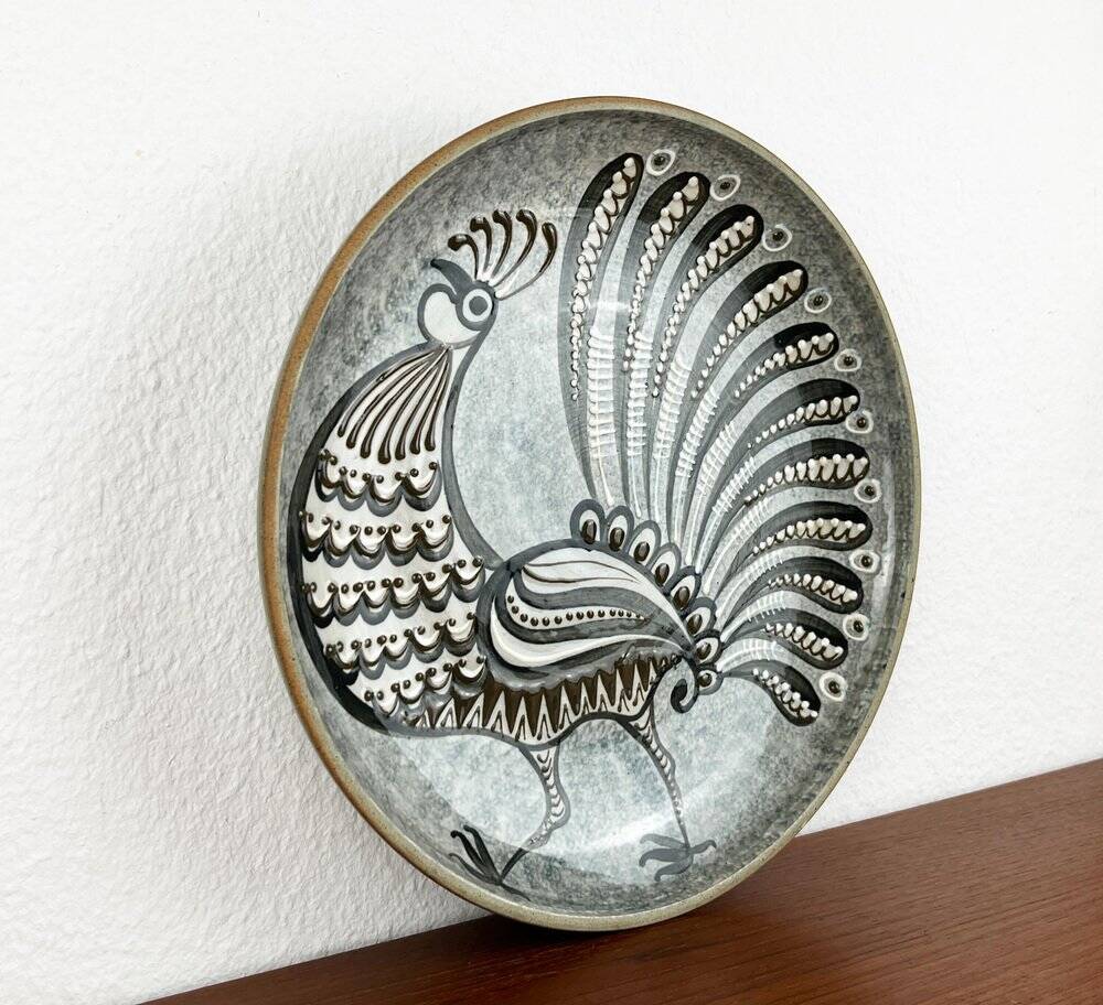 Vintage wall plate in West German pottery with rooster design, 1970s.