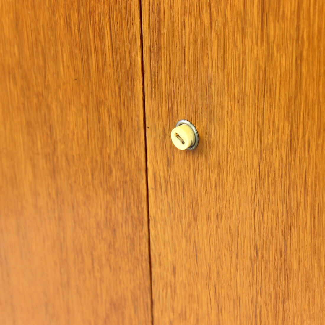 Buffet U 450 de Jiri Jiroutek , Interier Praha, Tchécoslovaquie années 1960