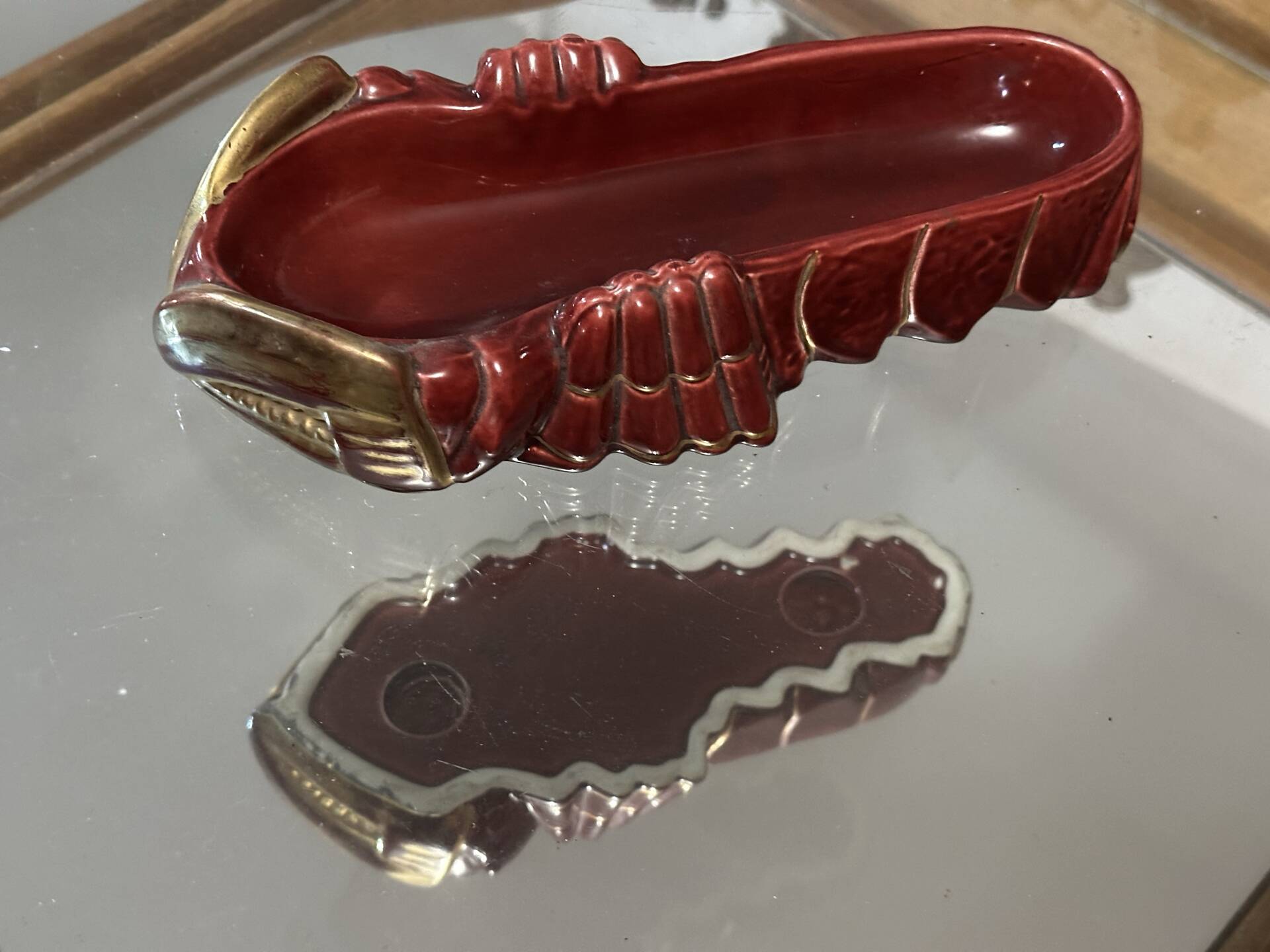 Pocket tray Michel Caugant, ruby-red ceramic and gilding - Vintage