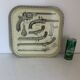 Plateau en métal guns design style Piero Fornasetti vintage 1960 - 33 x 33
