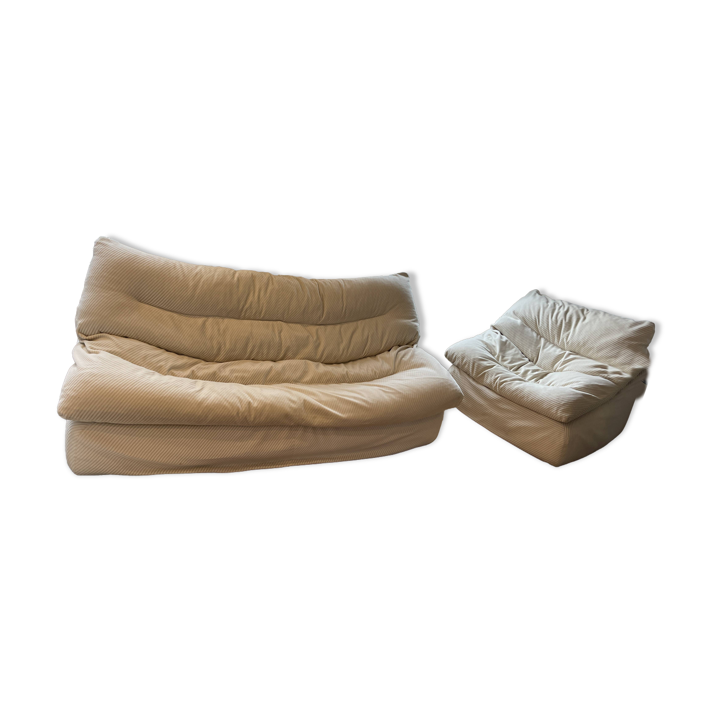 Sofa and armchair set STEINER Paris 1970s.