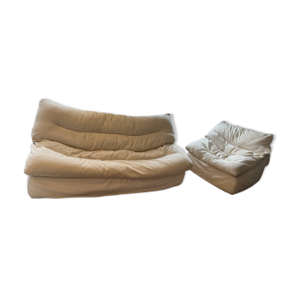 Sofa and armchair set STEINER Paris 1970s.