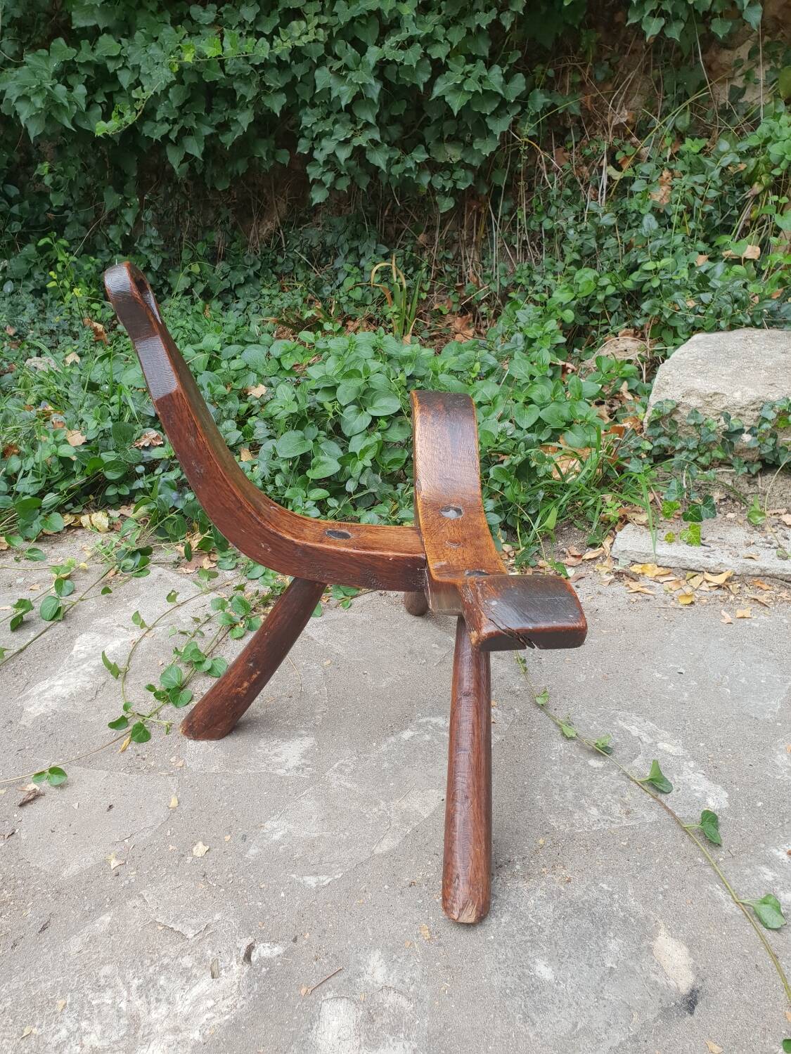 Vintage tripod coffee chair