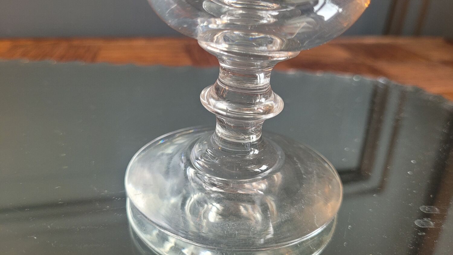 Balloon and tulip glasses 40's