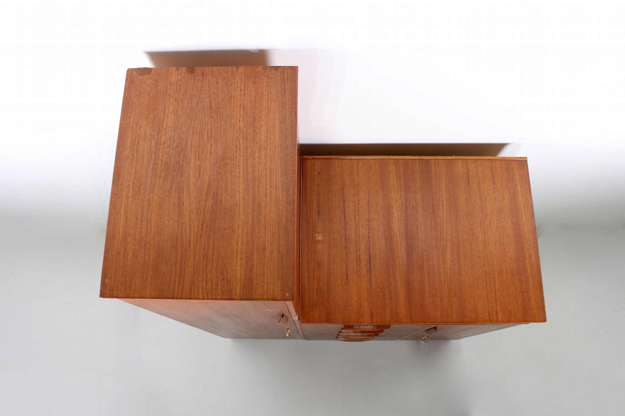 Scandinavian-style lighting closet