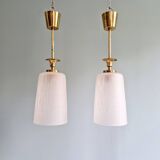 Pair of Mid Century Pendant Lights in Brass and Clear Crackle Glass, 1950s