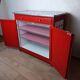 Meuble de métier , buffet parisien en tôle émaillé rouge et blanc