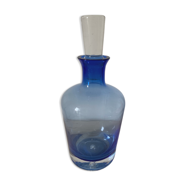 Carafe bleue — Beyit