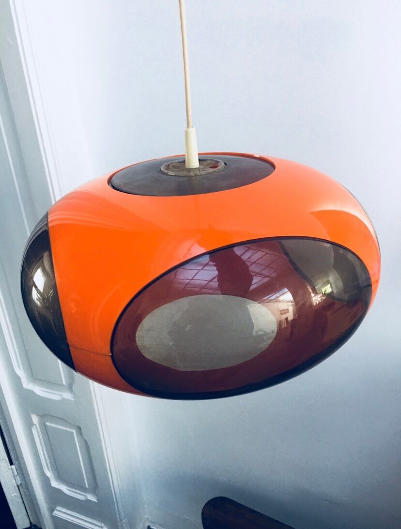 UFO hanging lamp of Luigi Colani