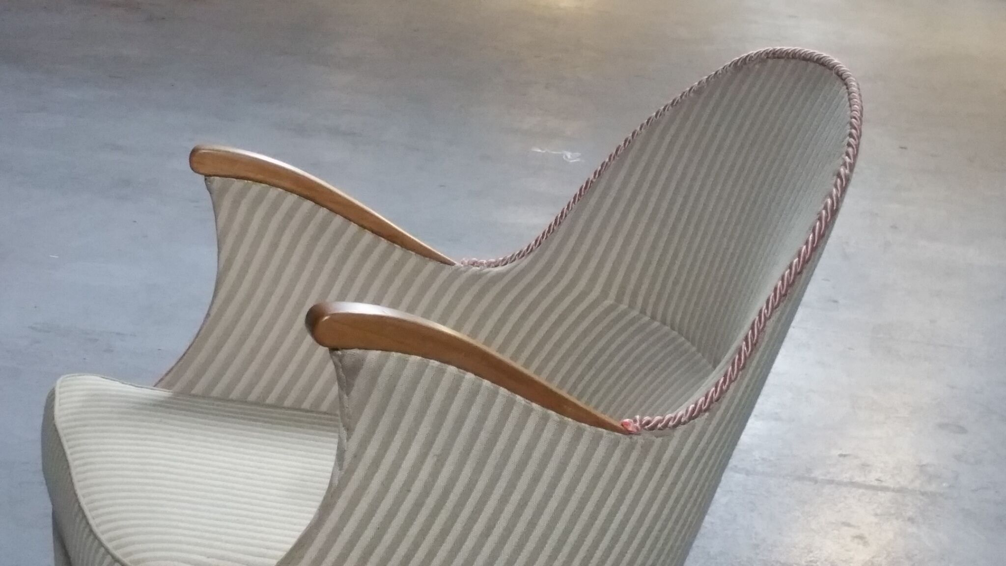 Paire de fauteuils années 50/60