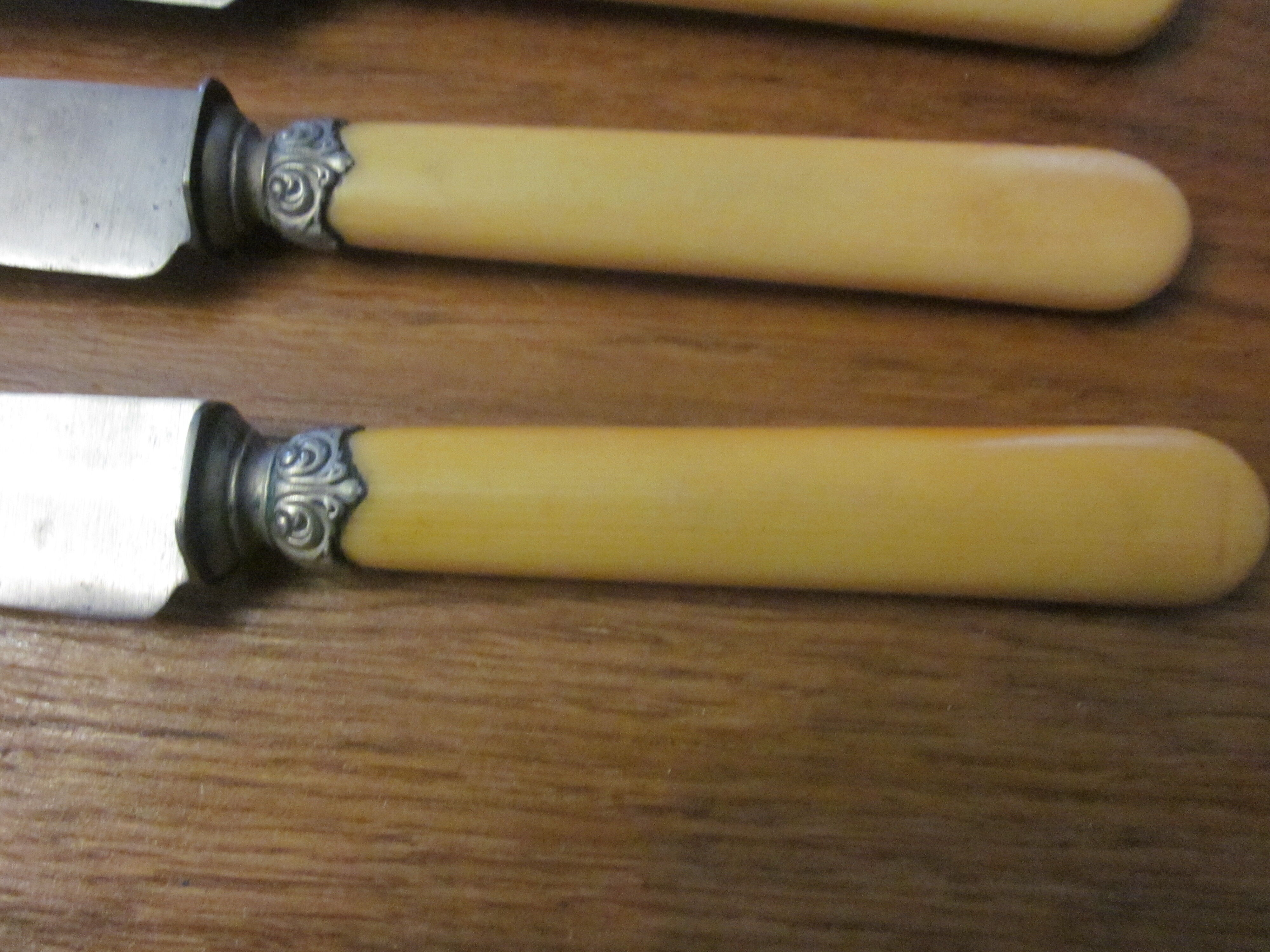 12 knives old paris steel blade