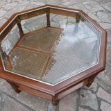 Octagonal table in cherry tree