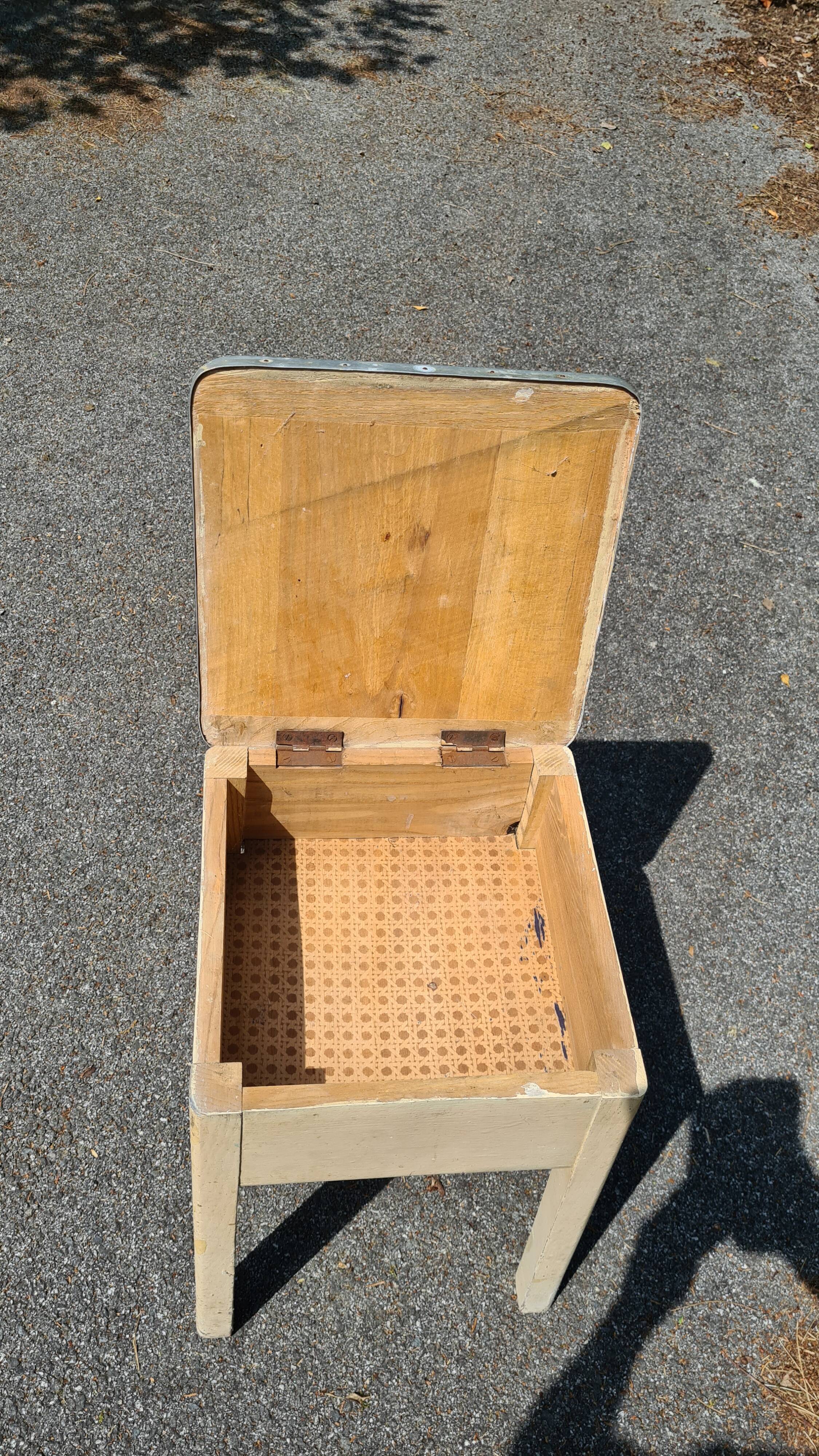 Old stool shoeshine chest / formica / 1950s