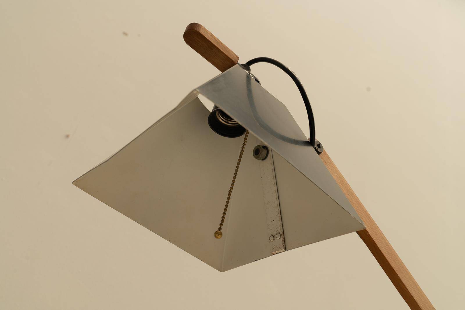 Articulated floor lamp By Gemma Bernal for Tramo 1970's