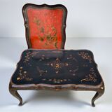 Low table in chinese black and red lacquer from the 19th century with independent tray