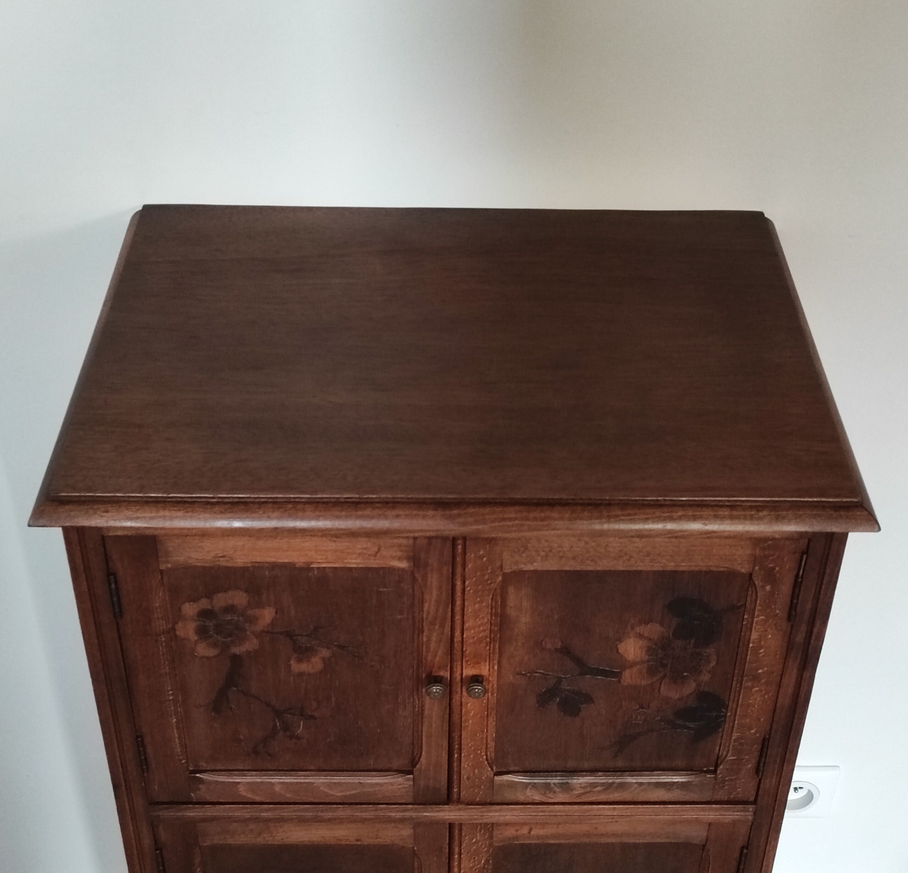 Accent furniture 30'