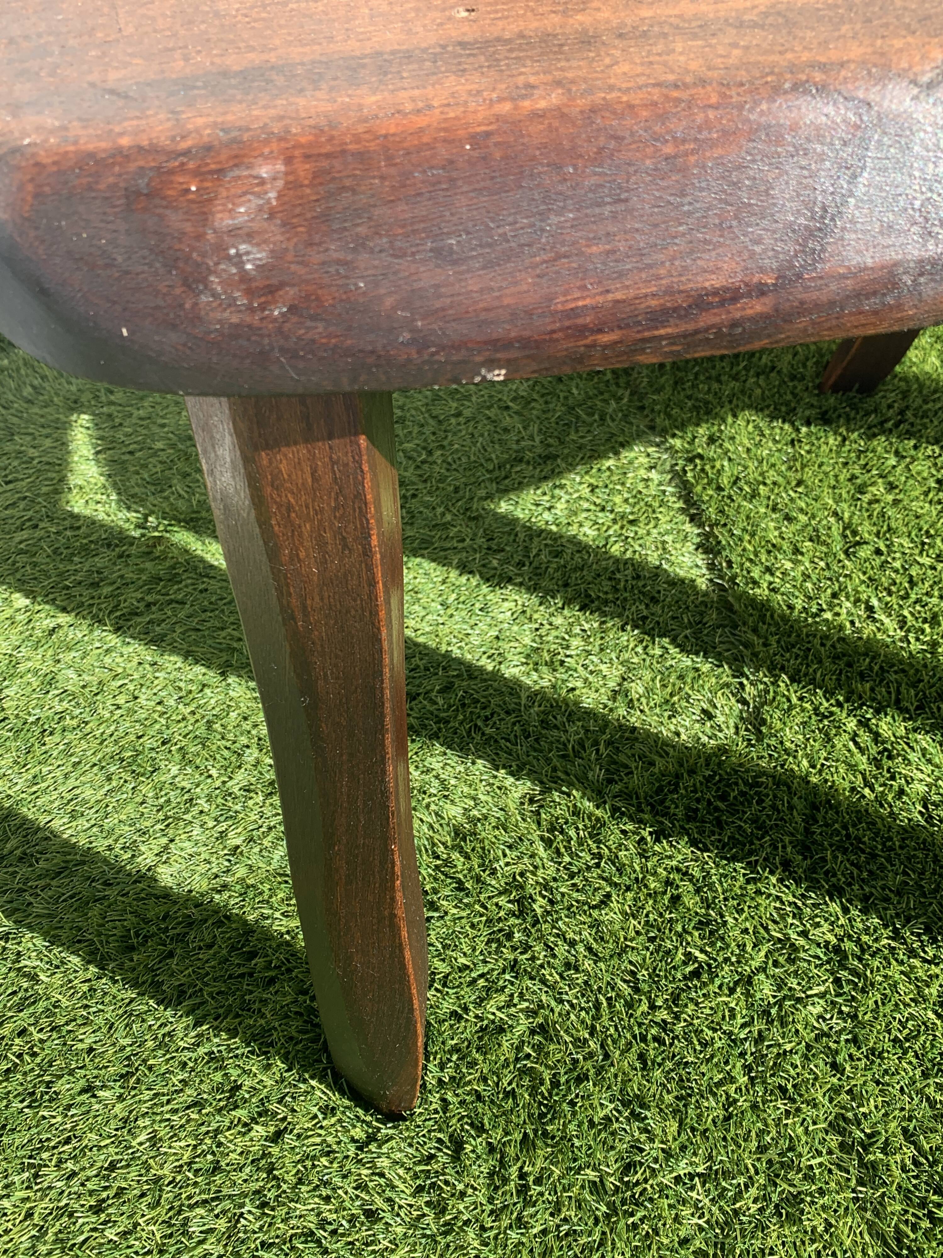 Pair of brutalist T-shaped chairs, solid Aranjou elm, design Olavi Hanninen, 1970