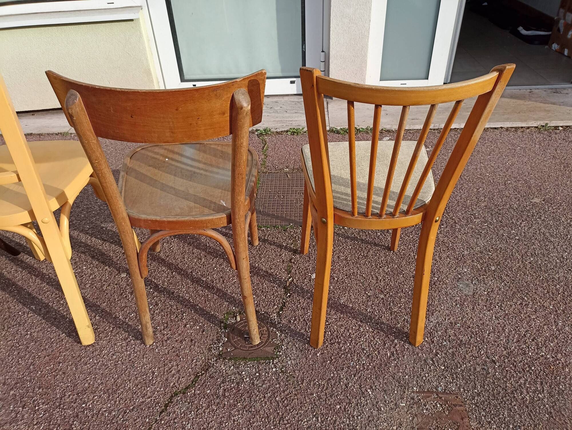 Set of 8 wooden bistro chairs bar mismatched