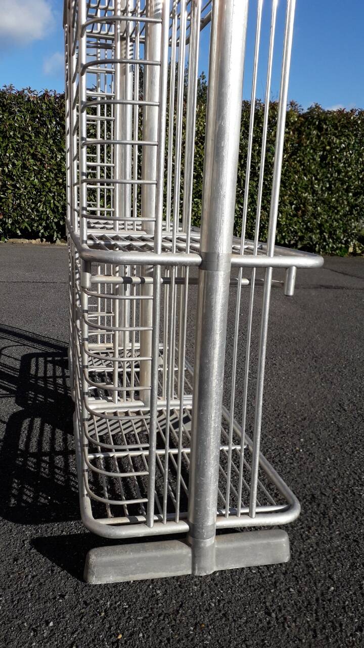 Art Deco shelf, aluminium