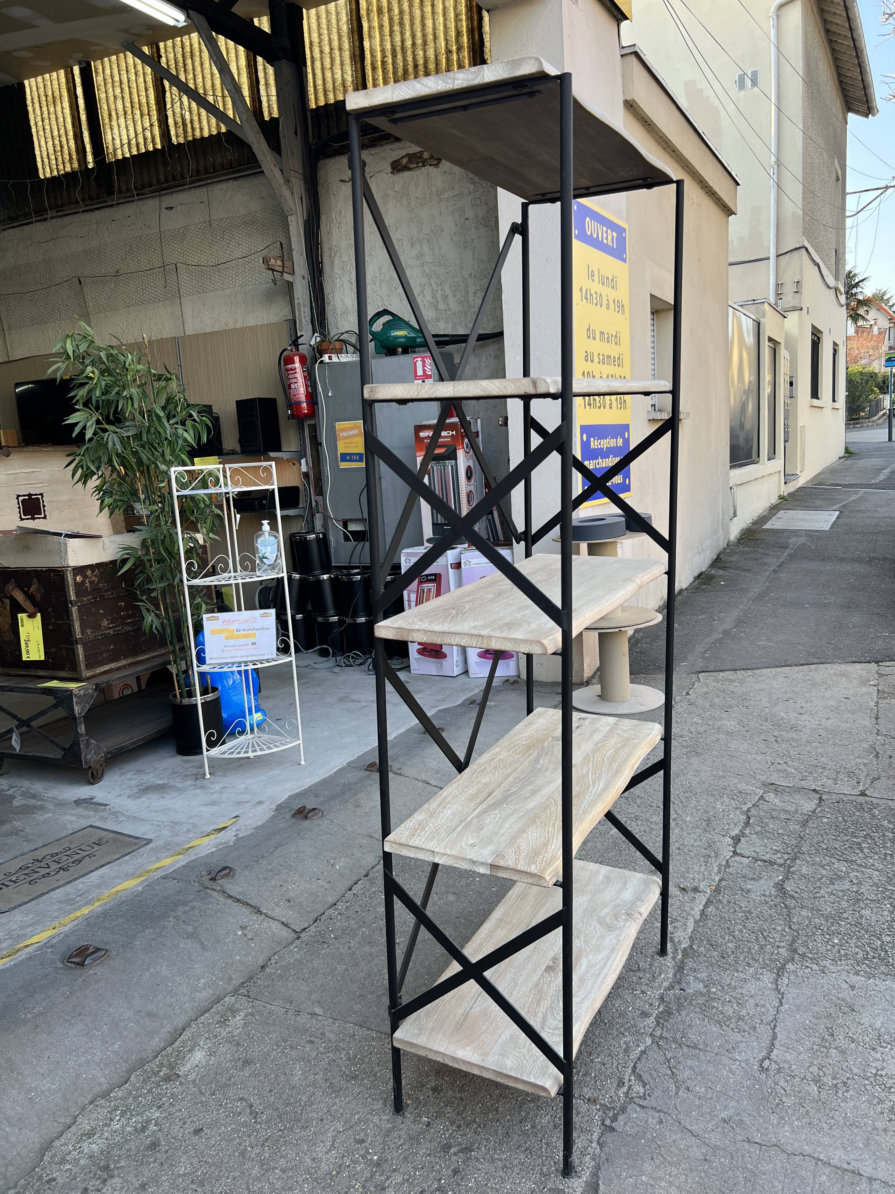 Industrial-style shelf in light wood and cast iron