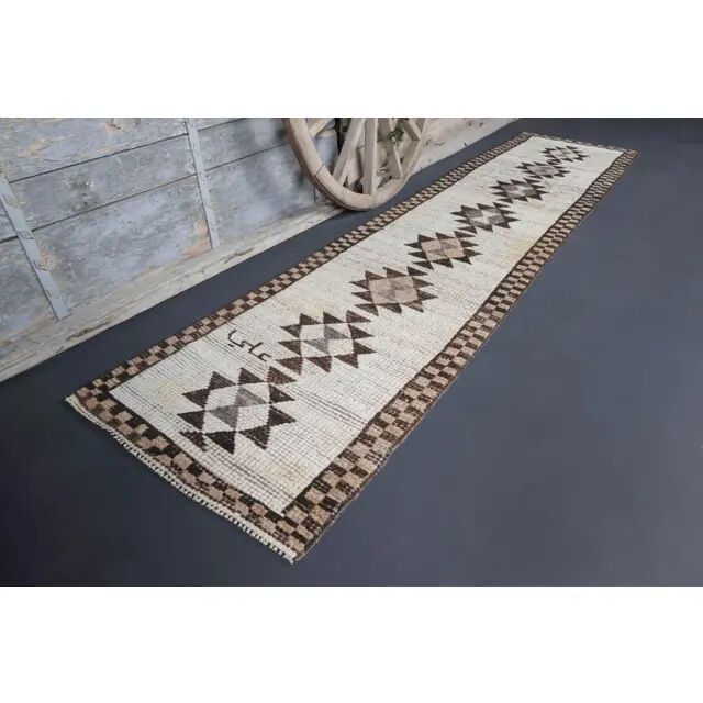 1970s Vintage Turkish Oushak Diamond Wool Runner 83x343