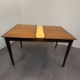 Table extendable to 230 cm