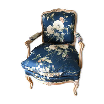 Fauteuil Louis XV en soie