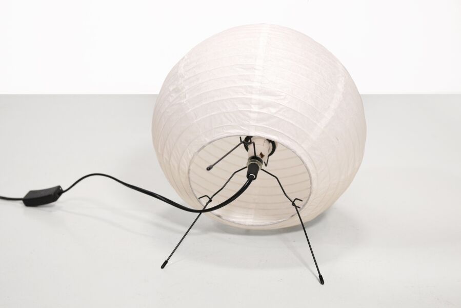 White paper table lamp