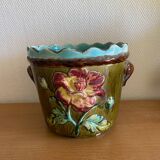 Old slip pot cover