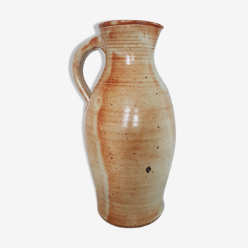 Sandstone jug