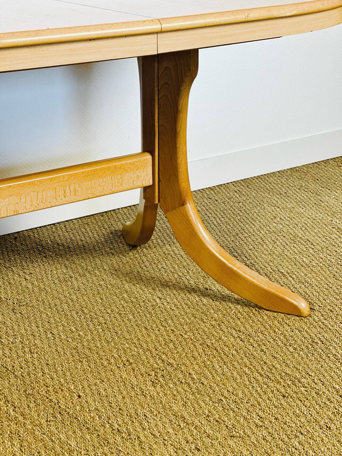 Vintage oval dining room table with extension