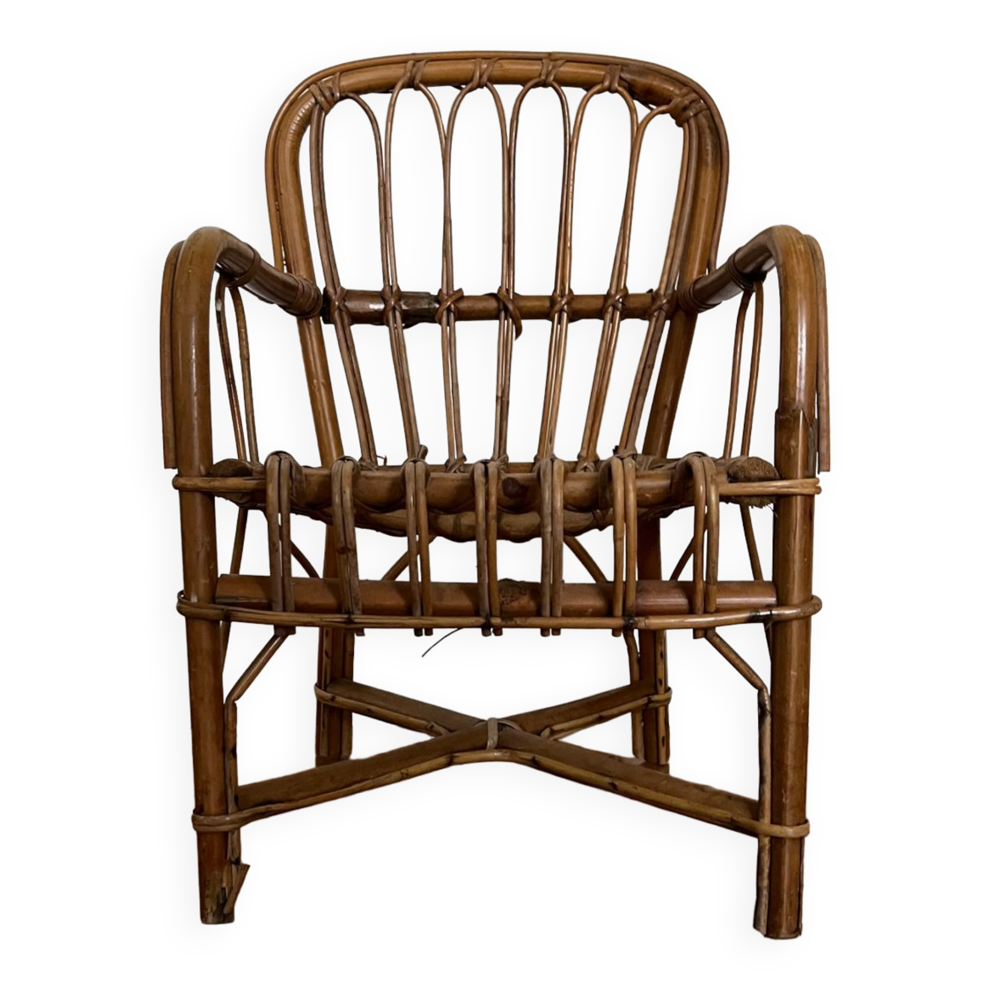 Fauteuil d’enfant en rotin