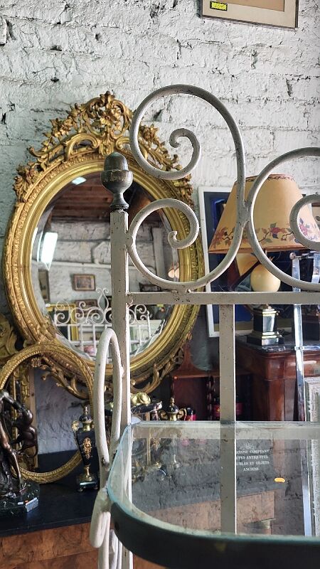 Etagere boulangere ancienne en fer forge a 5 niveaux